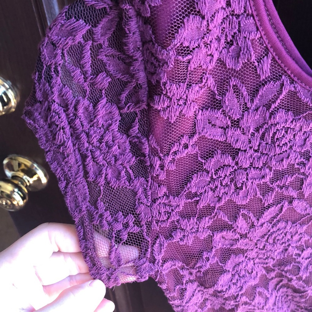 too small - Picture 2 of 2